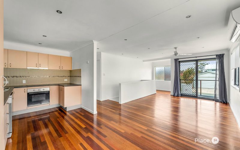 Wide Frontage, Side Access & Endless Potential on 693m²