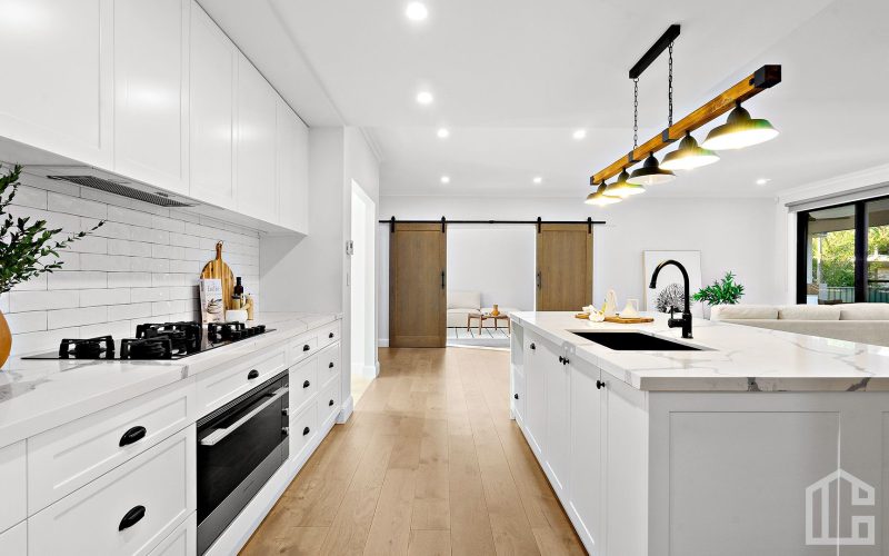 Luxury Living in the Heart of Glenbrook