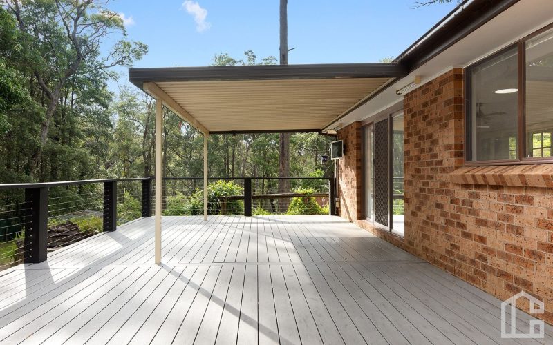 Family home on 1842m2 block.