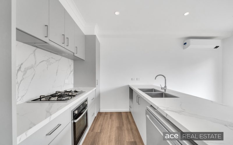28 Armstrong Street LAVERTON VIC 3028