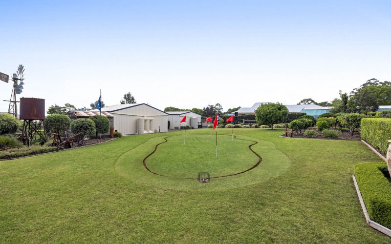 2 Bunya View Drive, Highfields QLD 4352