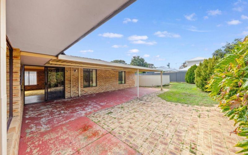 4 Hodgson Place, Kardinya
