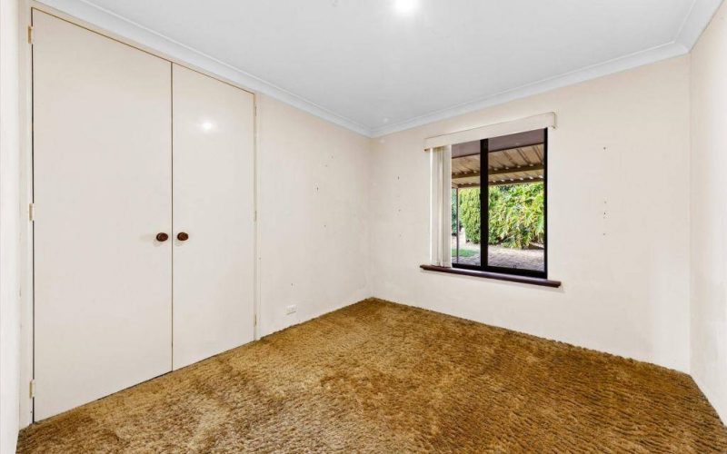 4 Hodgson Place, Kardinya