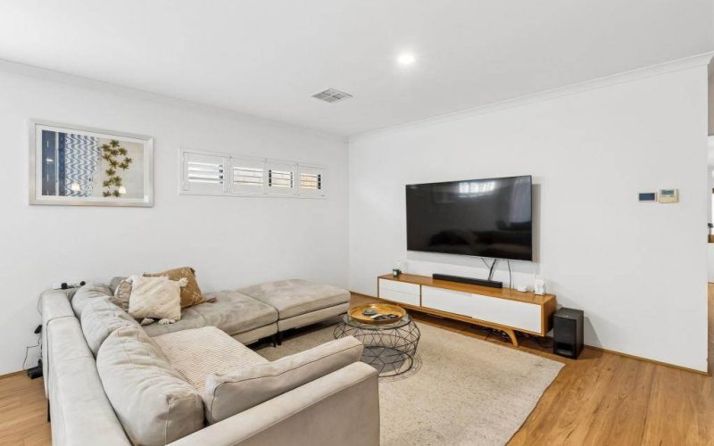 51A Foyle Road, Bayswater