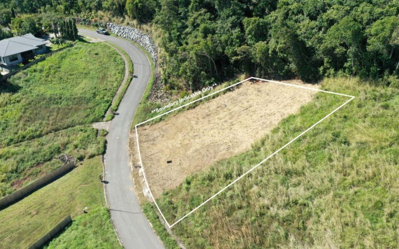 Elevated Prime Land Opportunity in Growing Cannonvale