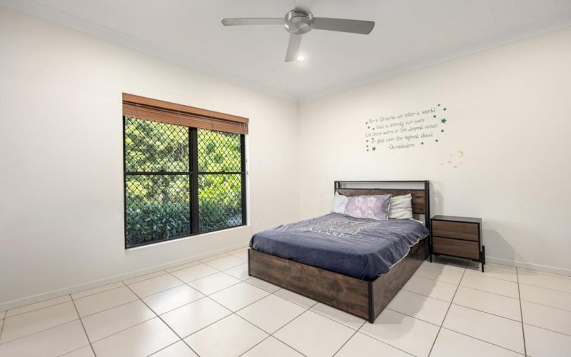 85 Tallowwood Place, BLACK MOUNTAIN