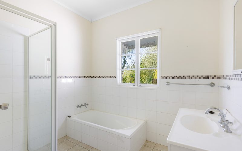 A Slice of Paradise: 124+ Acres of Ex-Dairy Country with Spectacular Noosa Hinterland Views!