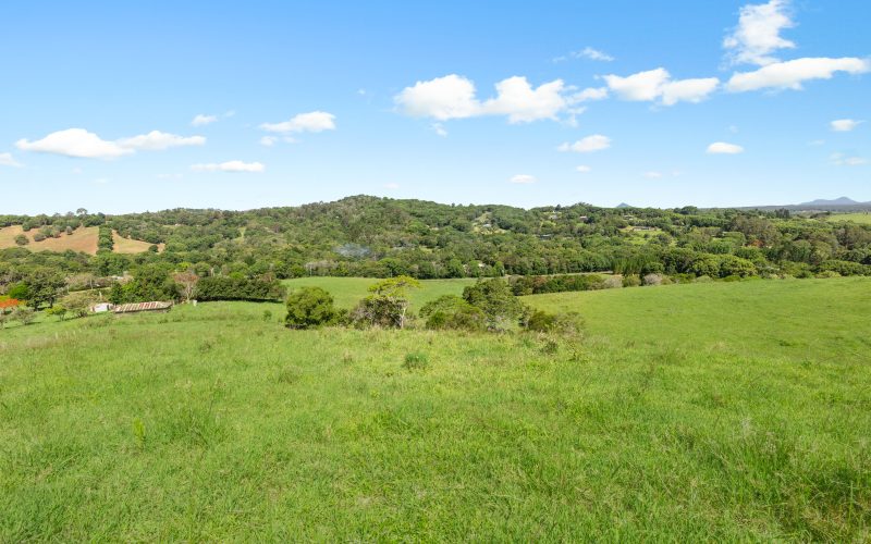 A Slice of Paradise: 124+ Acres of Ex-Dairy Country with Spectacular Noosa Hinterland Views!