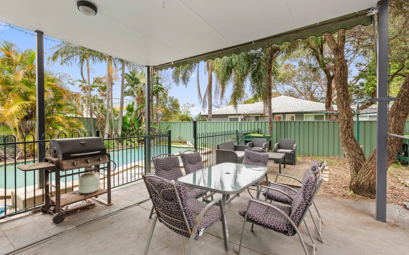 4 Potts Street