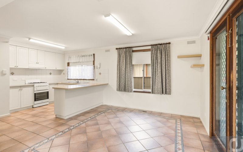 8 Donovan Drive, Wangaratta VIC 3677
