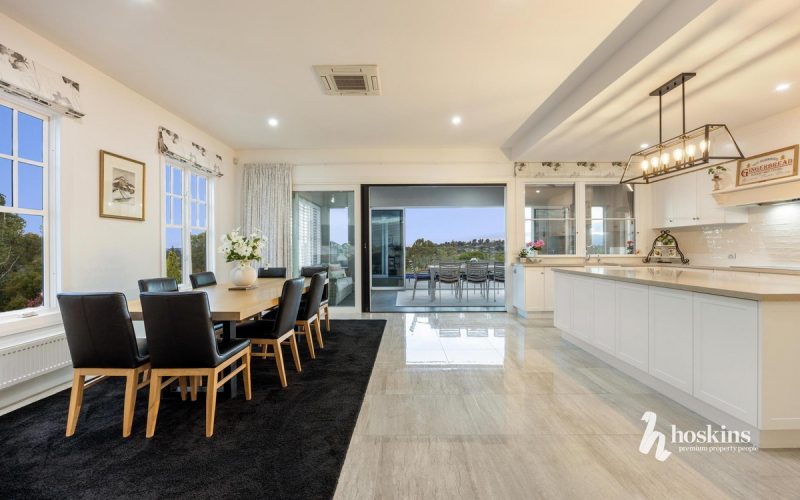 Iconic Hamptons Luxury with Panoramic Views