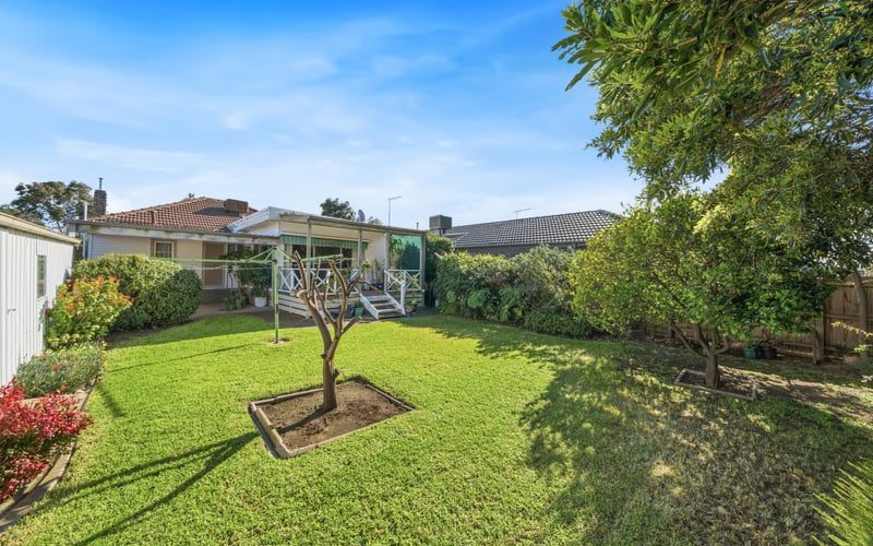 54 Grange Road, Airport West