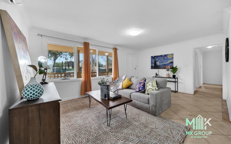 🏡 FULLY RENOVATED HOME ON A MASSIVE 624m² BLOCK — Huge Shed, Wide Frontage & Redevelopment Potential.