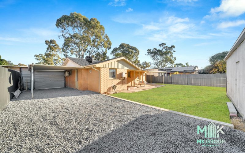 🏡 FULLY RENOVATED HOME ON A MASSIVE 624m² BLOCK — Huge Shed, Wide Frontage & Redevelopment Potential.