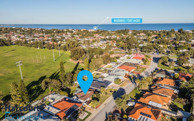 INVESTMENT WITH FUTURE SUBDIVISION POTENTIAL!!