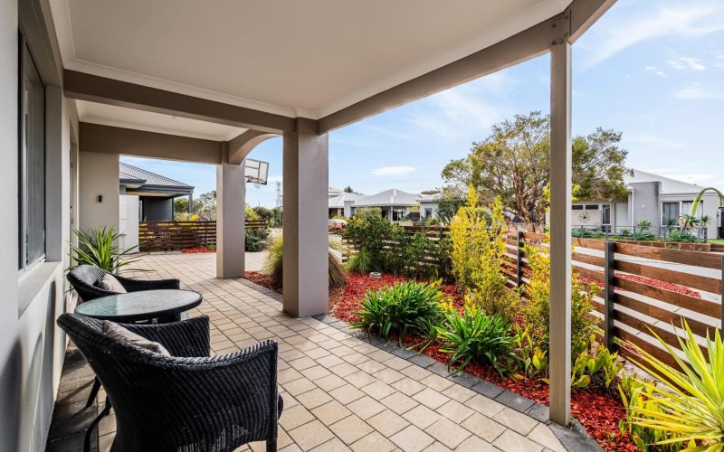 56 Barrington Avenue, Champion Lakes