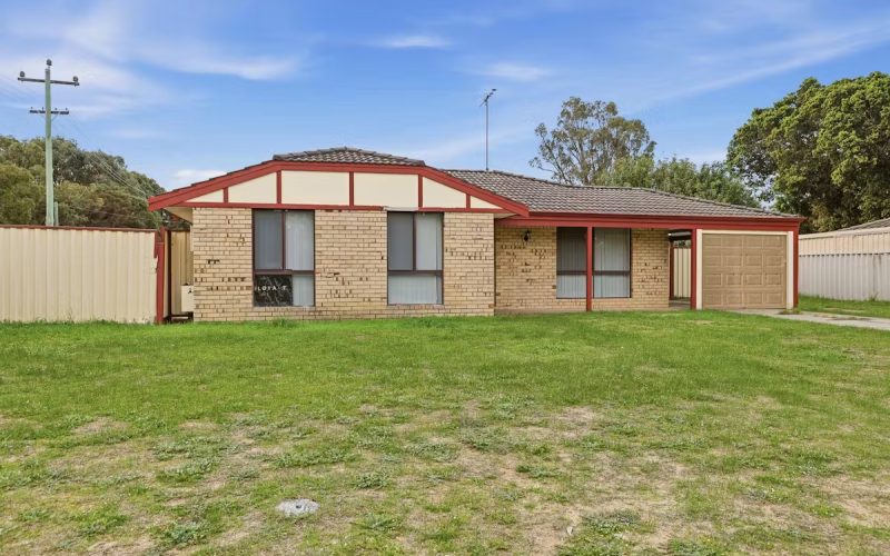 19 Warbrook Place, Coodanup, WA, 6210