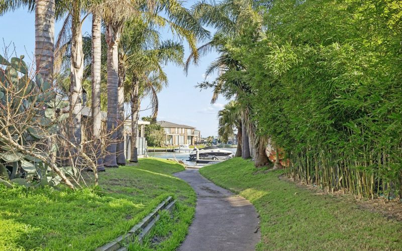 4 Ibis Court, Patterson Lakes