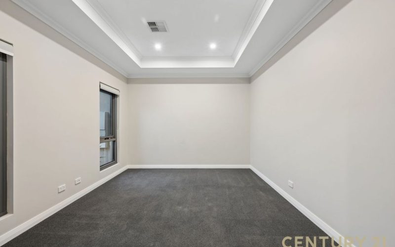 The Full Package!! - Custom Designed 3 Bedroom, 3 Bathroom Home!!