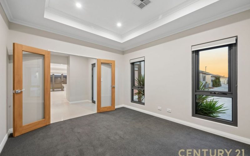 The Full Package!! - Custom Designed 3 Bedroom, 3 Bathroom Home!!