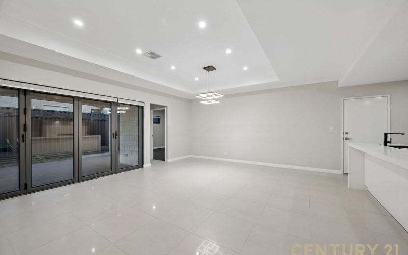 The Full Package!! - Custom Designed 3 Bedroom, 3 Bathroom Home!!