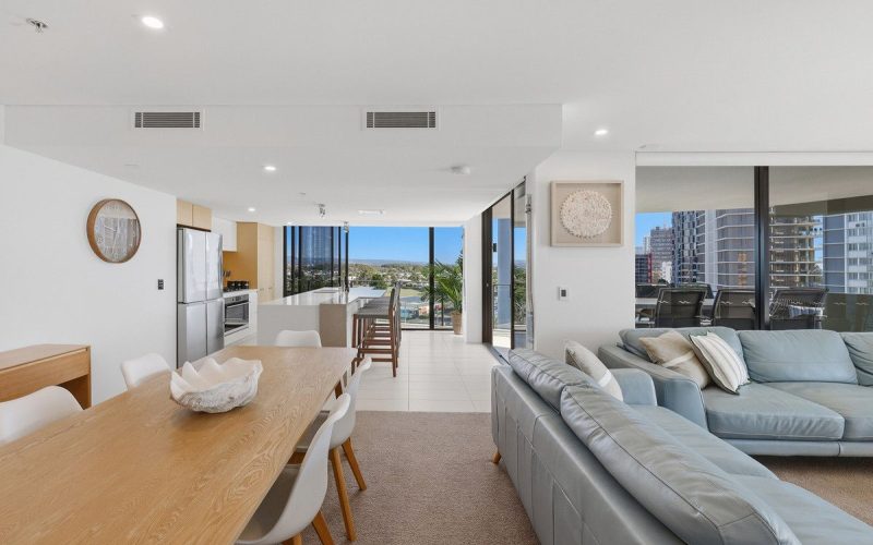 North-East Beachfront Luxury in Ambience - Ready to Move In!!