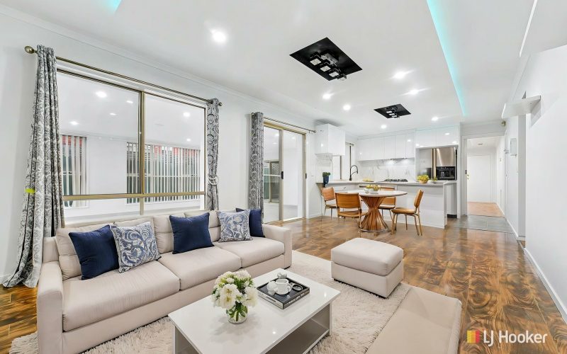 35 Bateman Grove, Hampton Park