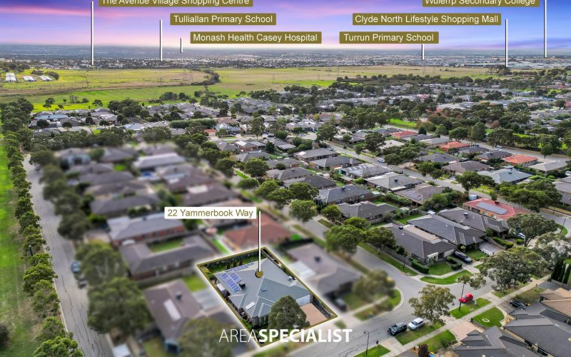 22 Yammerbook Way, Cranbourne East VIC 3977