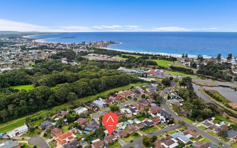 14 Parklands Drive, Shellharbour