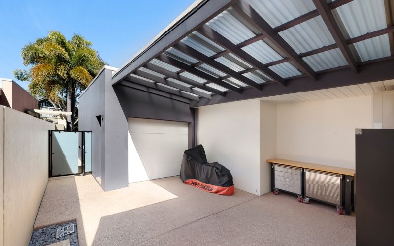 2056/1 The Vistas Drive