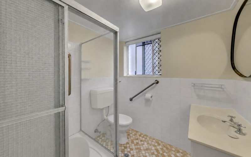 2 / 9 Chelmsford Avenue, Ipswich QLD 4305