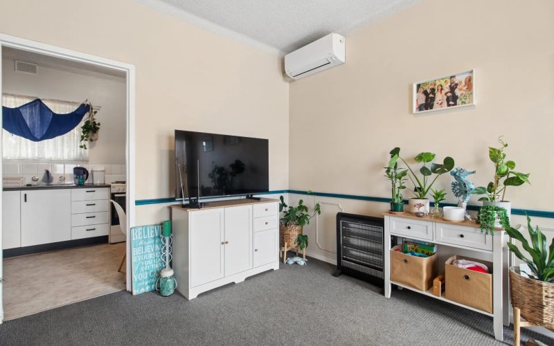 2/5A Henley Beach Road, Henley Beach South