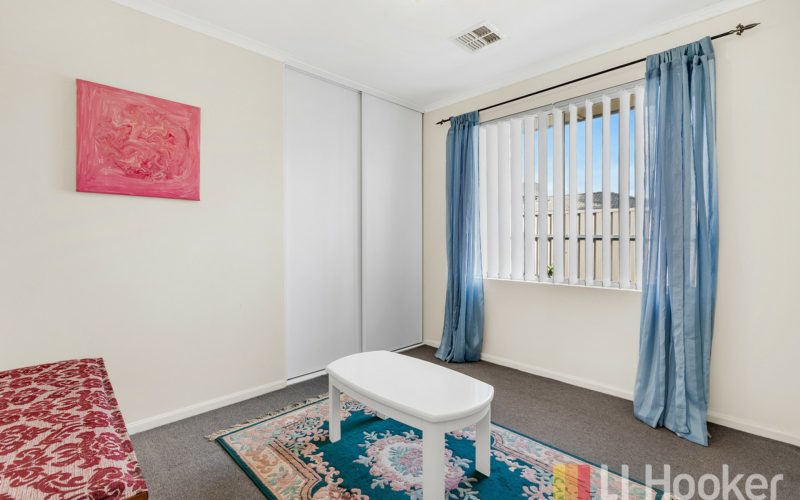 12 Somerset Grove, Craigmore