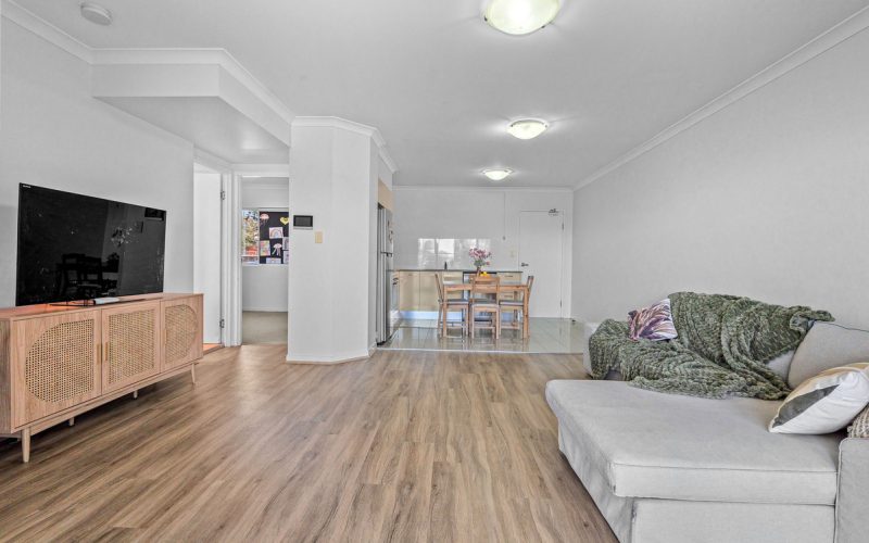4 / 12 Hedges Street, Sherwood QLD 4075
