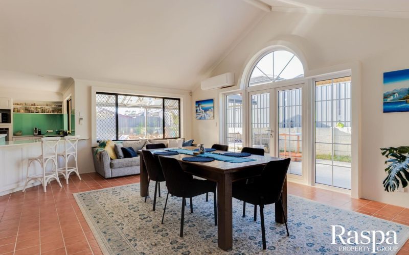 16 Provincial Mews, Bibra Lake