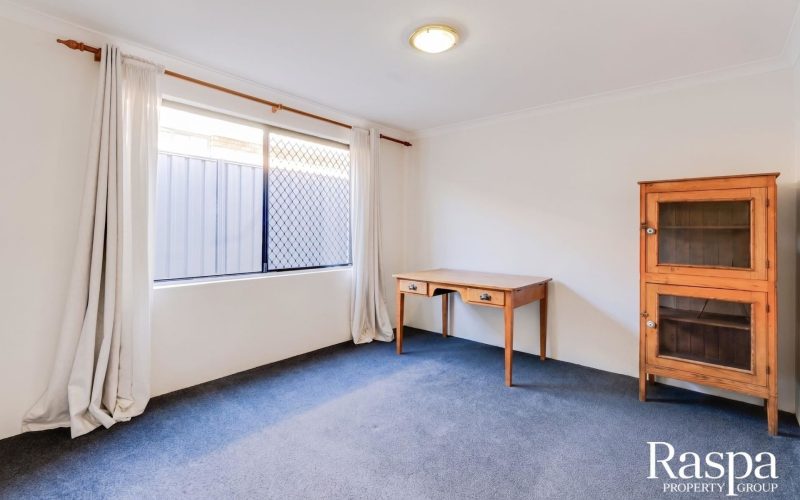 16 Provincial Mews, Bibra Lake
