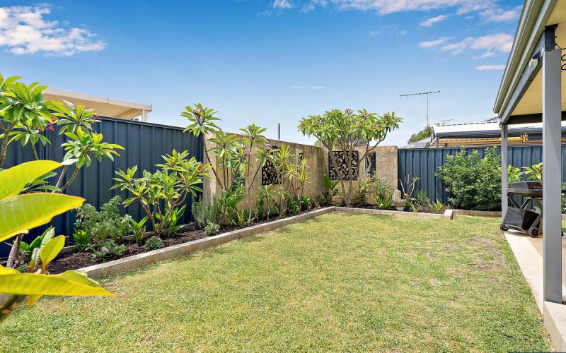 Well-Maintained Family Home With Spacious Interiors And Outdoor Entertaining