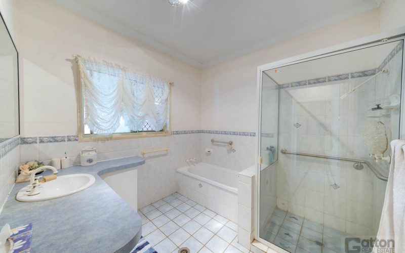 240 Mahons Road, Coominya QLD 4311