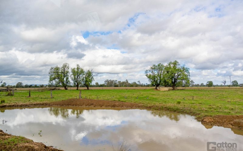 240 Mahons Road, Coominya QLD 4311