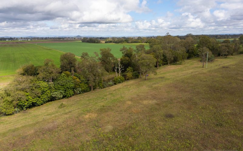 240 Mahons Road, Coominya QLD 4311