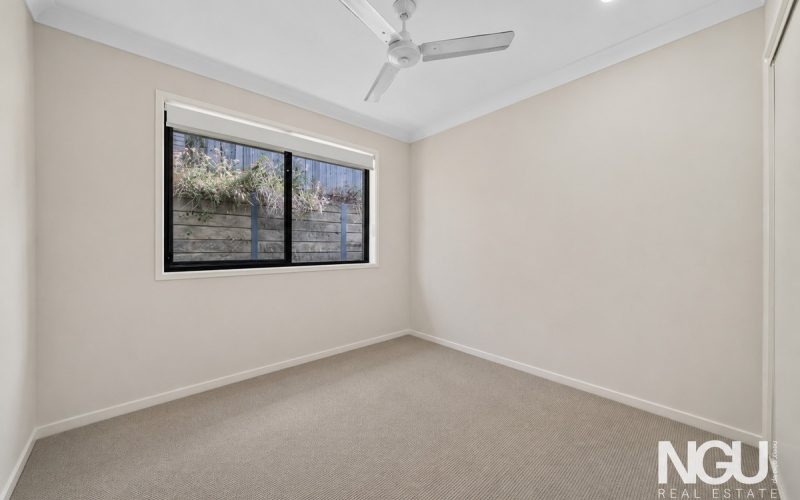 7 Peel Street, Holmview QLD 4207