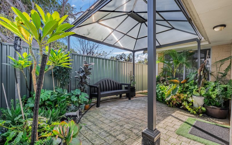Modern, Low-Maintenance Living in a Convenient Location