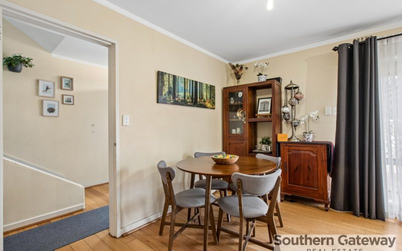 99 Sulphur Road, ORELIA WA 6167