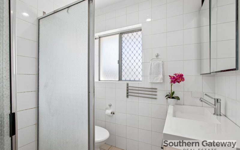 99 Sulphur Road, ORELIA WA 6167