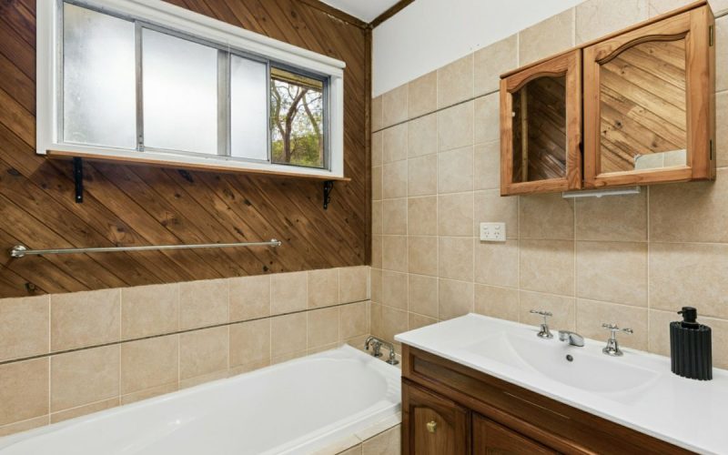 5 Camelia Avenue, Everton Hills unless sold prior QLD 4053