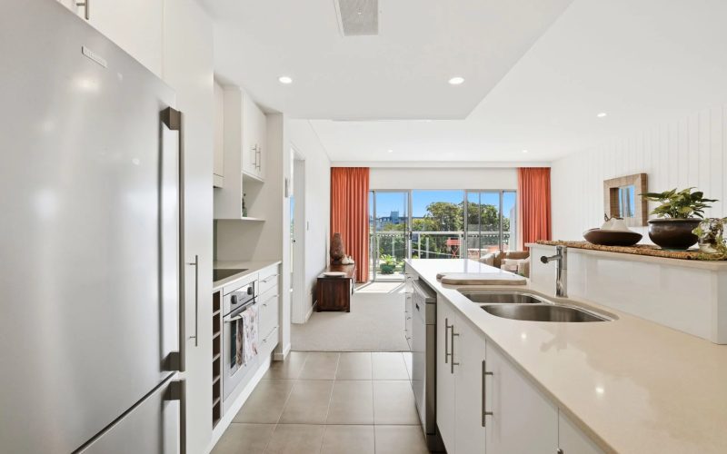 Pristine Penthouse Living In The Heart of The CBD
