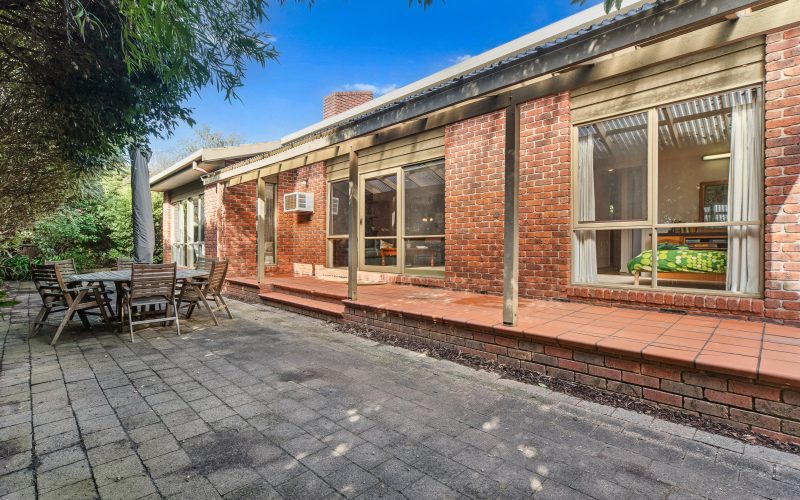 2 Idon Avenue