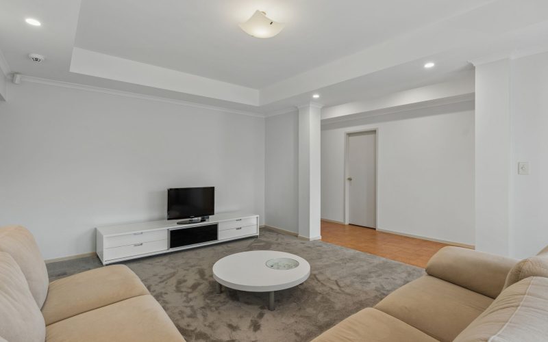 67 Applecross Drive