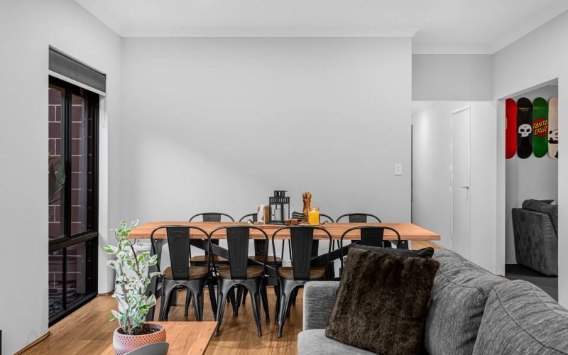 8 Dimago Vista, Hammond Park