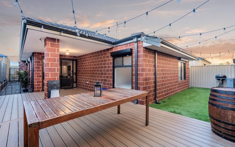 8 Dimago Vista, Hammond Park